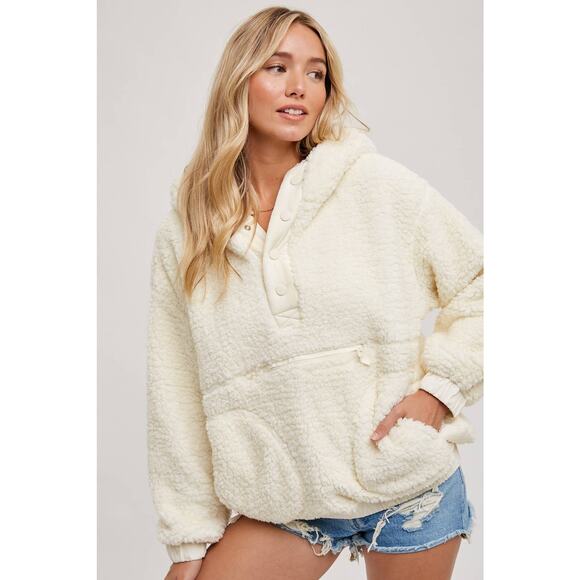 Bluivy Tops - Sherpa Hoodie Pullover Cream